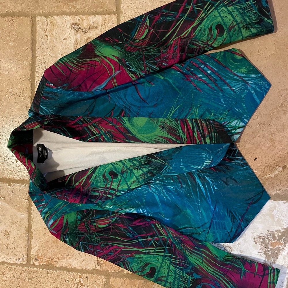 Bebe jacket peacock pattern size s